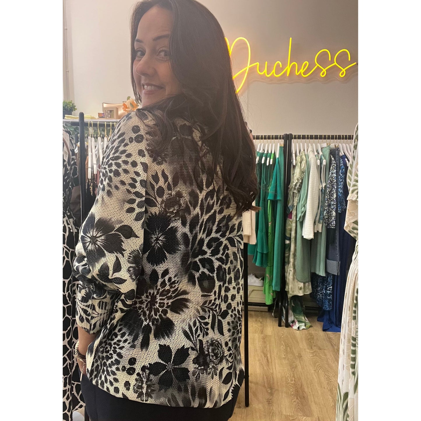 LOIS Fine Knit Top Duchess Boutique