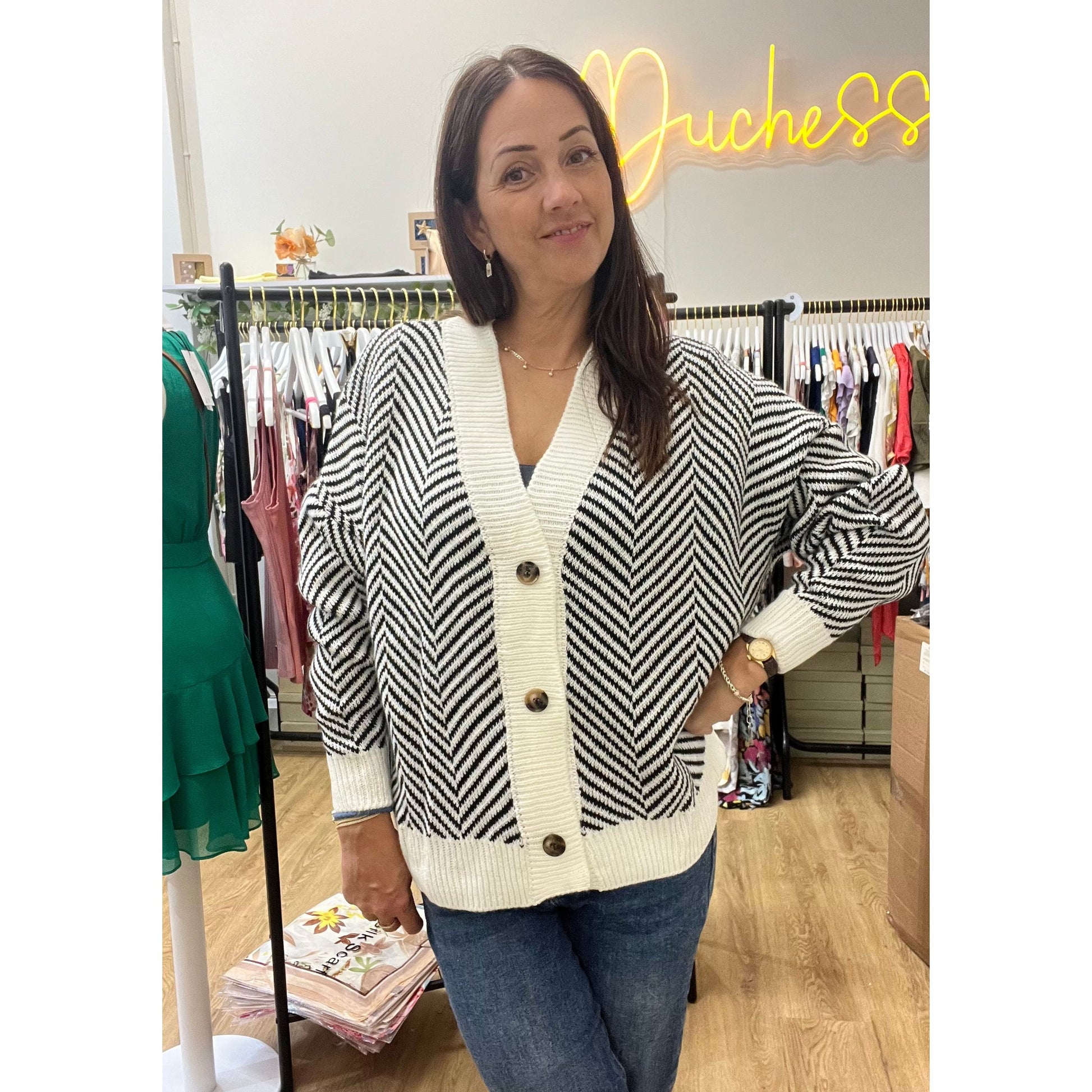 DOVE Cardigan Duchess Boutique