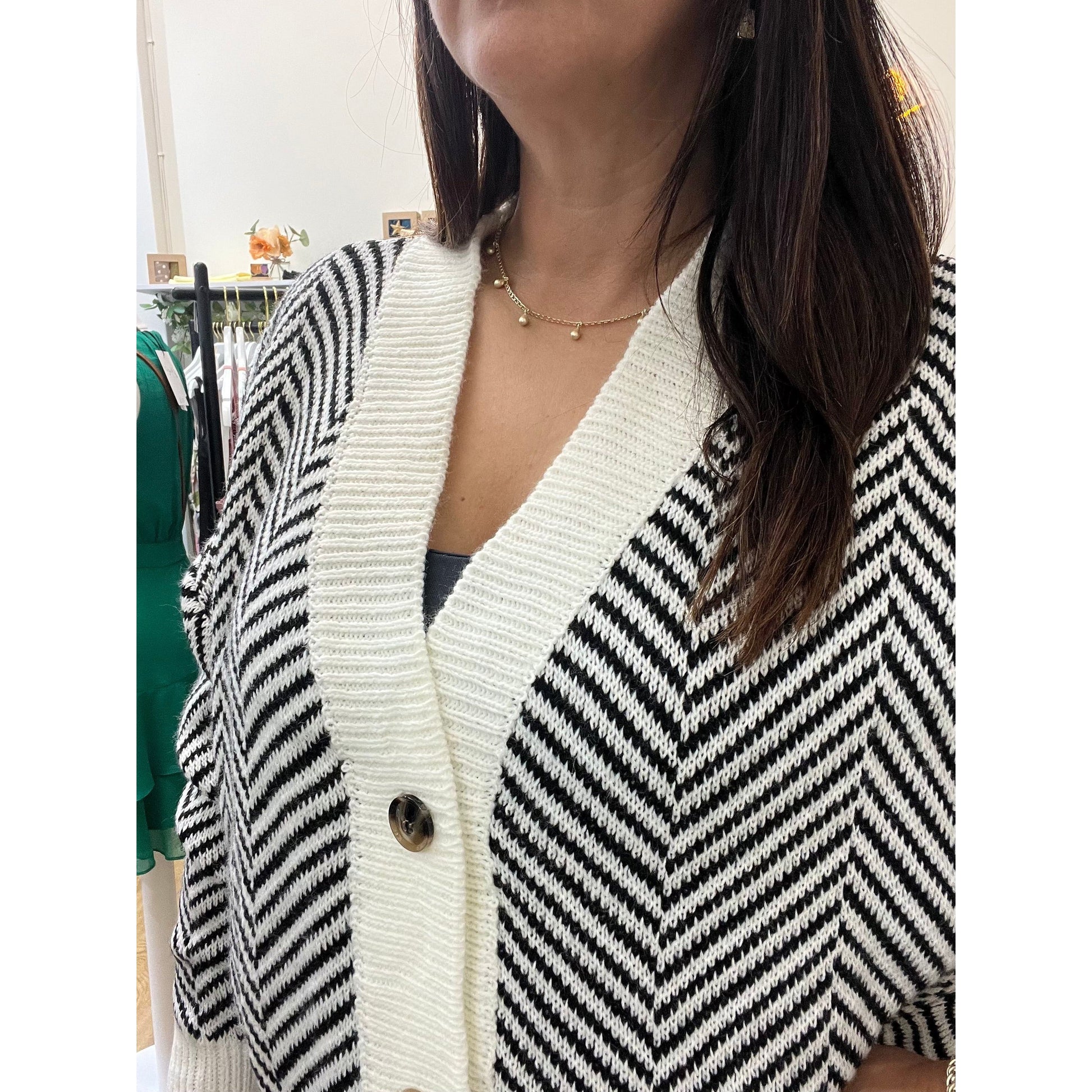 DOVE Cardigan Duchess Boutique
