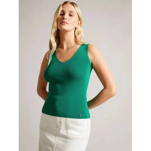 JOSIIY Vest Duchess Boutique